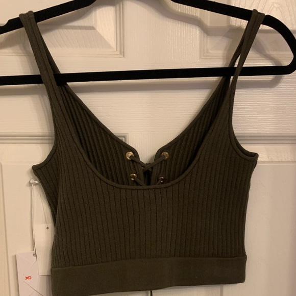 Olive green Good American lace up ribbed crop top - Picture 5 of 9